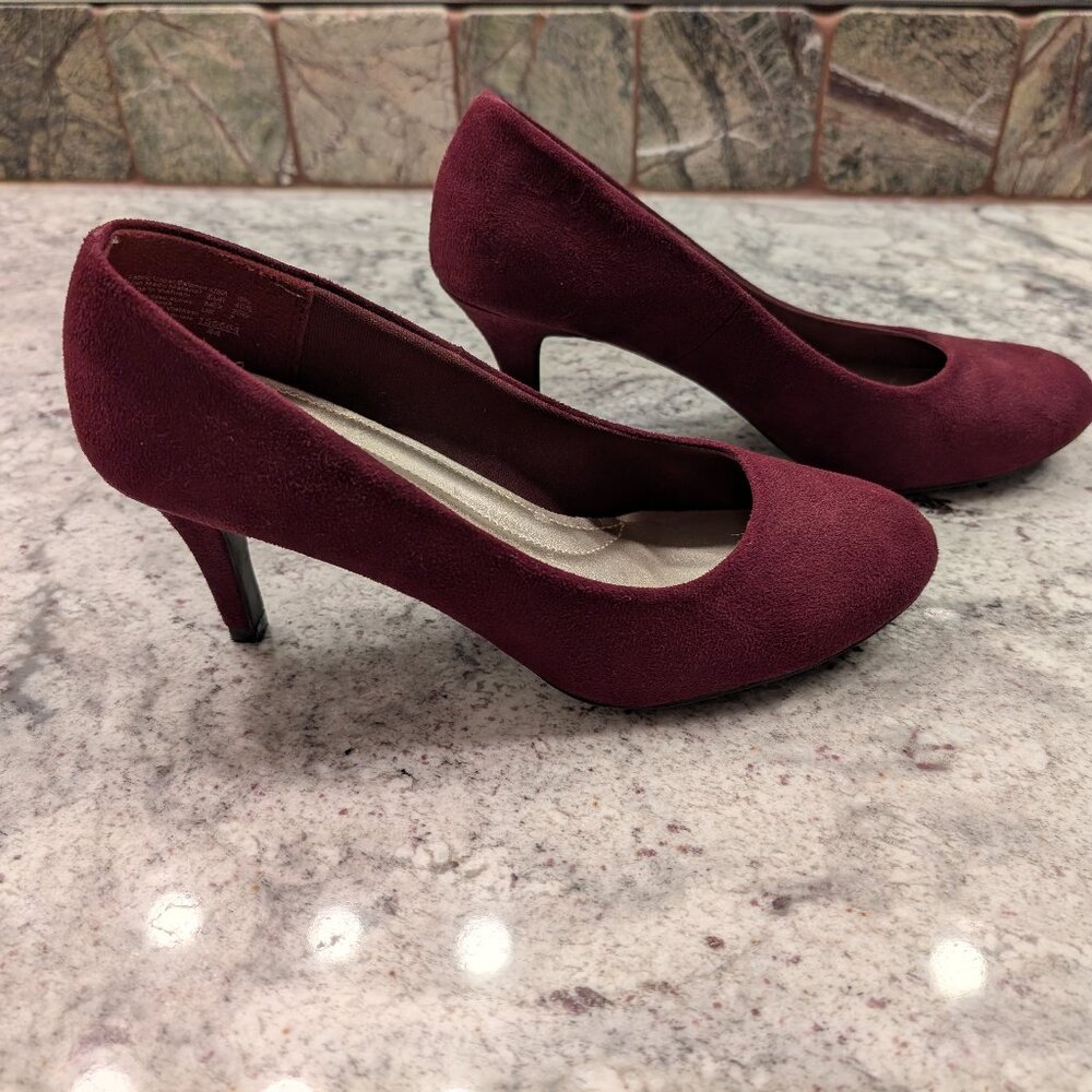 Burgundy Heels